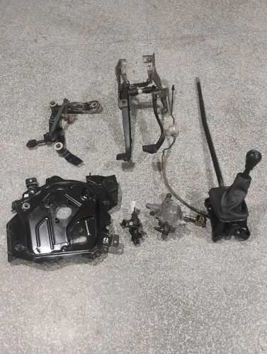 Kit pedaleira Meriva mecânica 