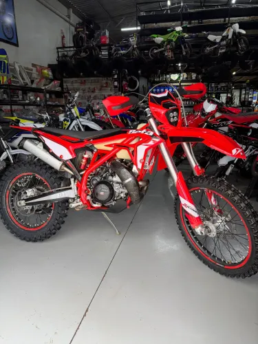 Beta Xtrainer 300cc 2T - 2023 Moto IMPECÁVEL 