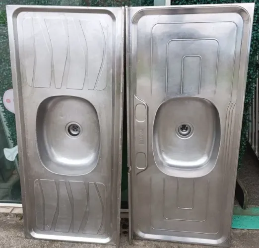 Pias inox a Partir de 100 reais