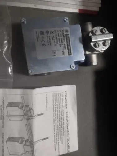 Chave Fim Curso Metálico XCKMR54D1 Telemecanique