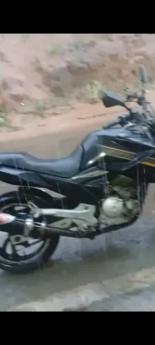 Vendo fazer 250 2007 personalizada ou troco por carro valor 9.000
