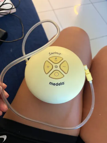 Bomba de tirar leite medela usada 