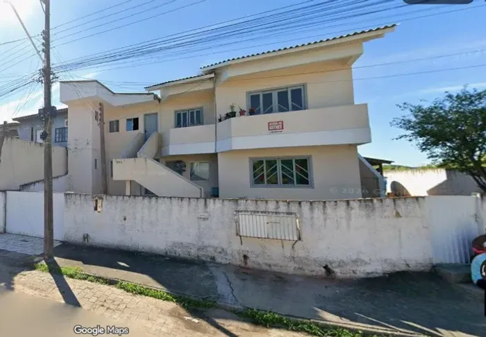 OPORTUNIDADE! 8 KITNETS ALUGADAS + TERRENO PARA AMPLIAR - ACEITA TROCA