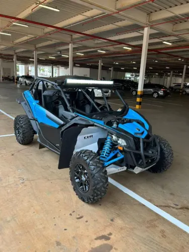 UTV Can An X3 2021 Turbo 4,2mil km Maverick DS Único Dono Gasolina 4x4 c/ Acessórios p/ Ex