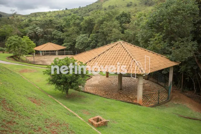Lote à venda no Condomínio Vale da Mata Rio Acima/MG