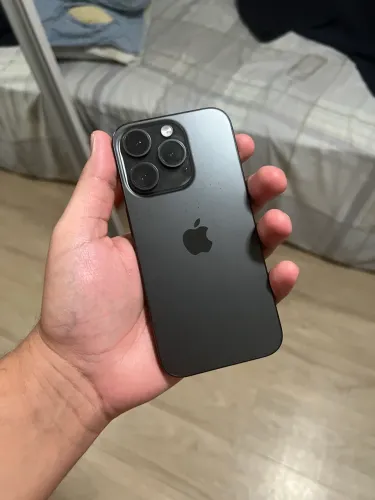 iPhone 15 Pro - 128gb