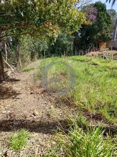 Atibaia: Oportunidade Imperdível para Sair do Aluguel no Bairro São Felipe