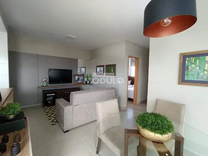 Apartamento mobiliado disponível para locação no bairro Patrimônio.