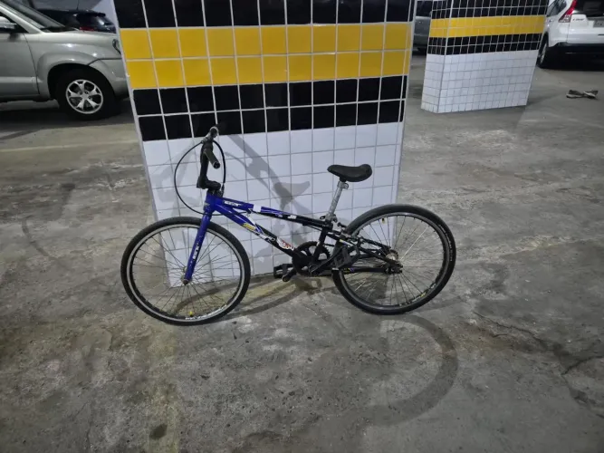 Bike bmx GT aro 24