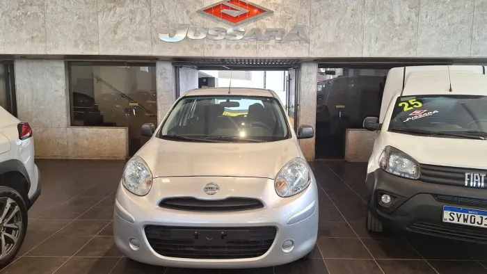 Nissan March 1.0 16V Flex Fuel 5P 2015