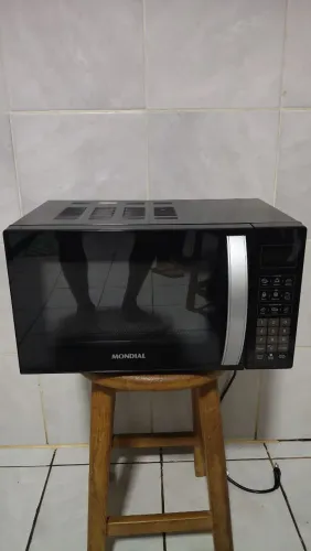 Microondas bem conservado pouco uso 