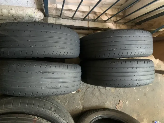 Pneu aro 15 185/65/15