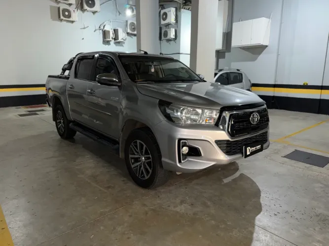 Toyota Hilux CD SRV 4X4 2.8 TDI Diesel Aut. 2020