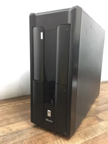 Gabinete AKASA com Fonte