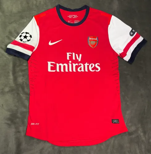 Camisa Arsenal 2012 - De jogo - Ozil
