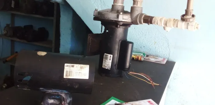 Bomba d'água funcionando perfeitamente