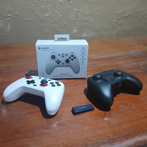 Controle Gamesir nova lite T4