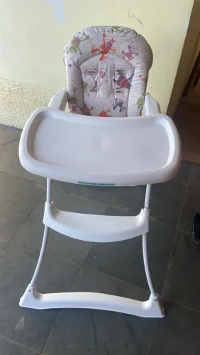 Mesinha de bebe