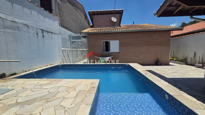 Casa em Rua Cândido Mendes - Moinho Velho - Cotia/SP