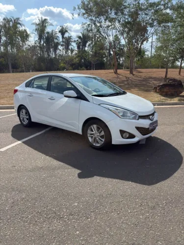 Hyundai HB20S Premium 1.6 Flex 16V Aut. 4P 2014