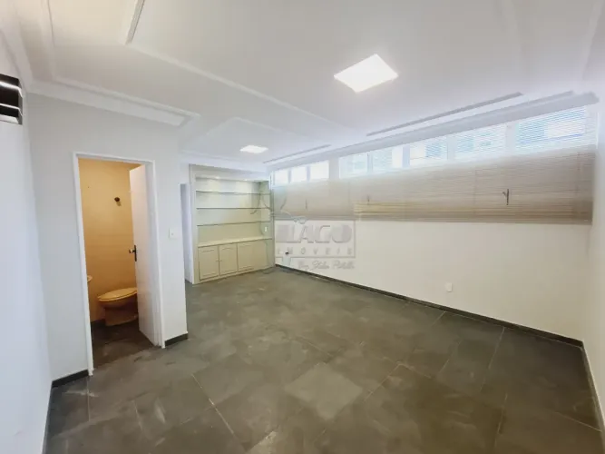 Escritório comercial de 45m² com 02 lavabos para locação - Centro