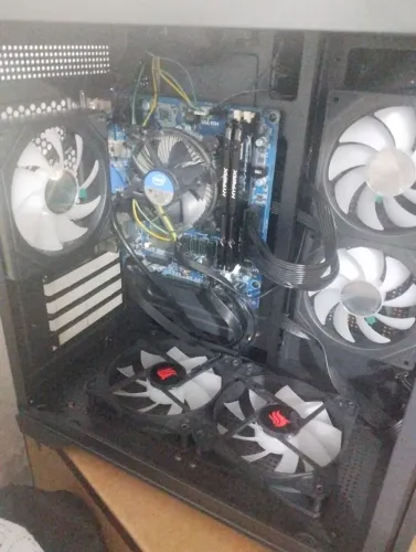 Pc