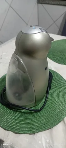 Cafeteira dolce gusto (obs: com leva defeito, não está puxando água, o restante está bom)