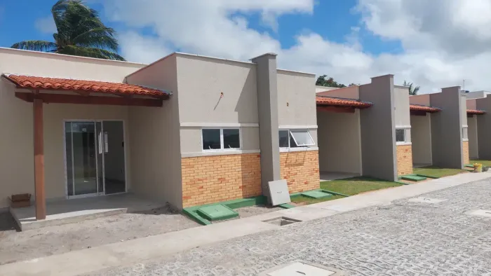 Casas em Construção em Cond Fechado em Parnamirim - 2 e 3/4 - 80m² a 100m²