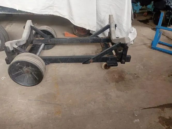 Carreta de Encalhe de Jet Ski