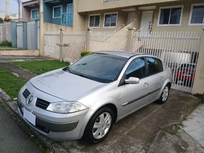 Renault Megane Sedan Dynamique Hi-flex 1.6 16V 2009