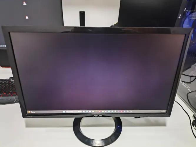 Monitor ASUS VX248H 24" Full HD HDMI Excelente Estado