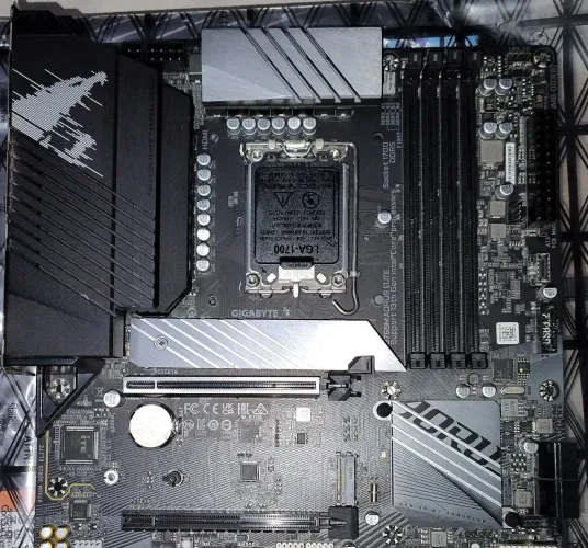 Placa mãe Gigabyte B760 Aoros Elite