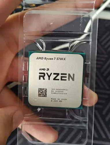AMD Ryzen 7 5700x