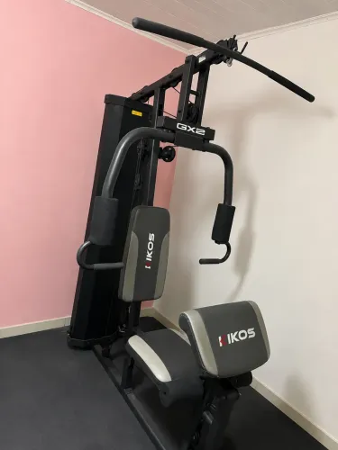 Estação de Musculação Kikos GX2 Multiestação Banco de Supino com Extensor de Pernas