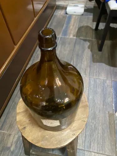 Garrafão antigo