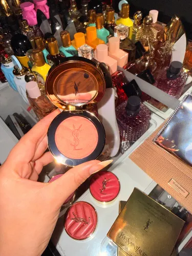 Blush ysl novo cor restless rose 93 