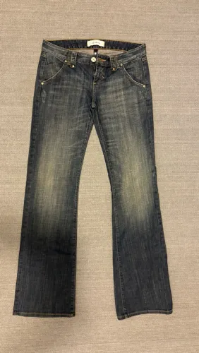 Calça jeans feminina bootcut 40