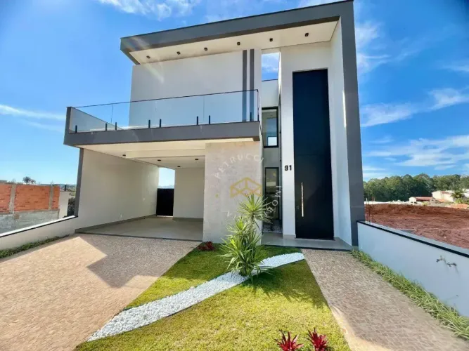Casa com 3 dormitórios à venda, 300 m² - Vila Pagano - Valinhos/SP