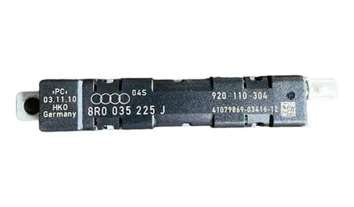 Amplificador Da Antena Audi Q5 2011 8r0035225j