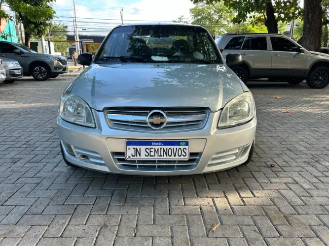 Chevrolet Prisma Sed. Joy/ LS 1.0 8V Flexpower 4P 2011