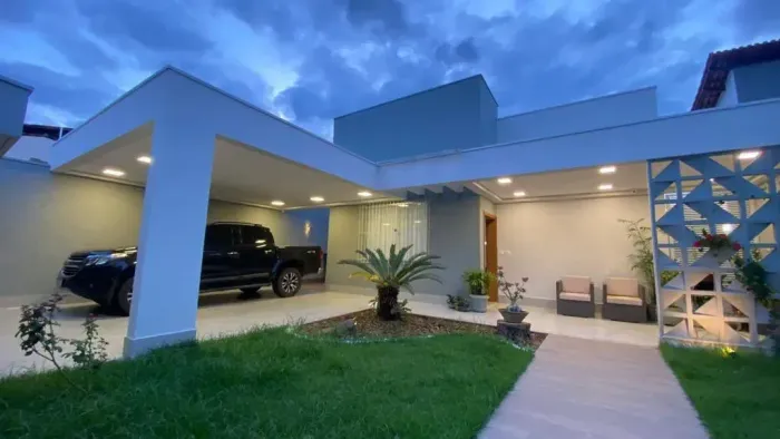 Casa Plana com ampla area de lazer em lote de 360m2 a venda no ilha dos Araujos