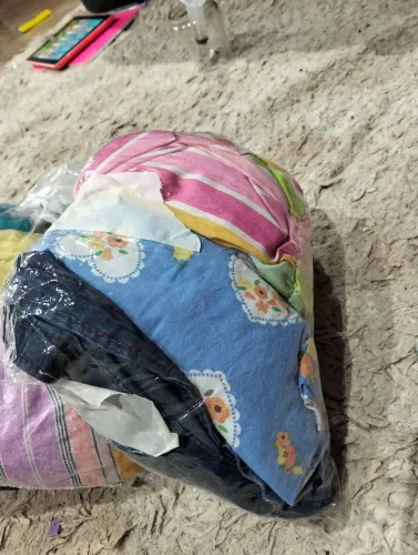 Lote com 20 peças roupas 3 até 7 anos menina