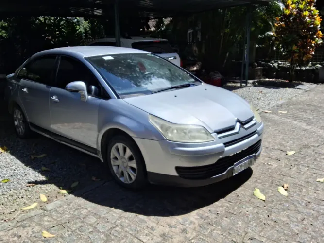 Citroen C4 Pallas GLX 2.0/2.0 Flex 16V Mec. 2010