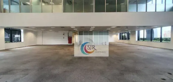 Conjunto para alugar, 635 m² - Vila Olímpia - São Paulo/SP