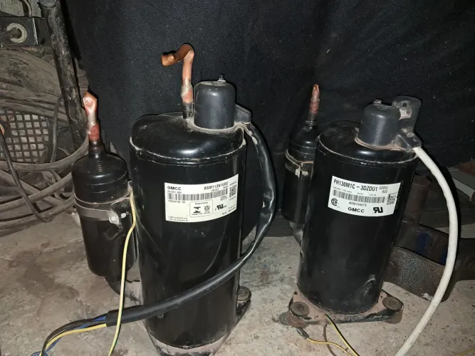 Compressor de Ar Condicionado GMCC usado - 9000 e 12000 Btus.