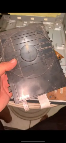 PORTA CD LG XBOOM 9740
