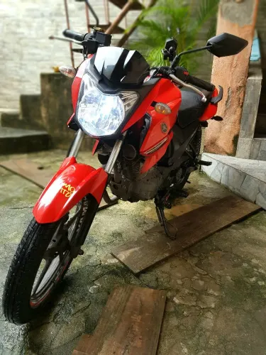YAMAHA FAZER 150 EM DIA 