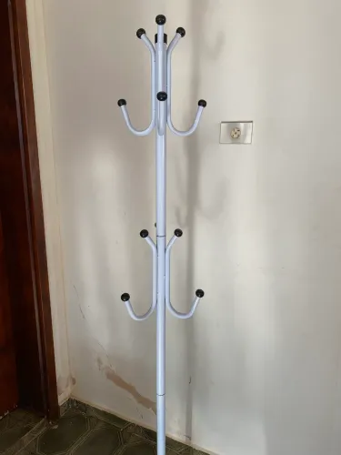 Vendo cabideiro de ferro 1,70cm