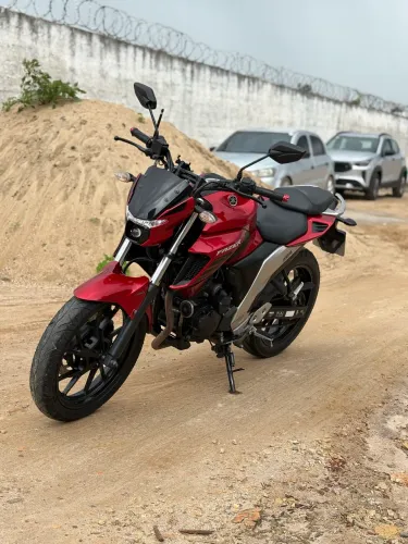 YAMAHA FAZER FZ25 2023 - IMPECÁVEL! 