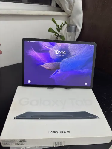 TABLET S7 FE 128Gb